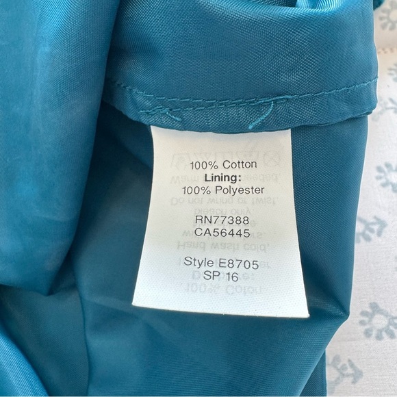 J. Crew Teal Sleeveless Eyelet Size 12 Top - Picture 6 of 7